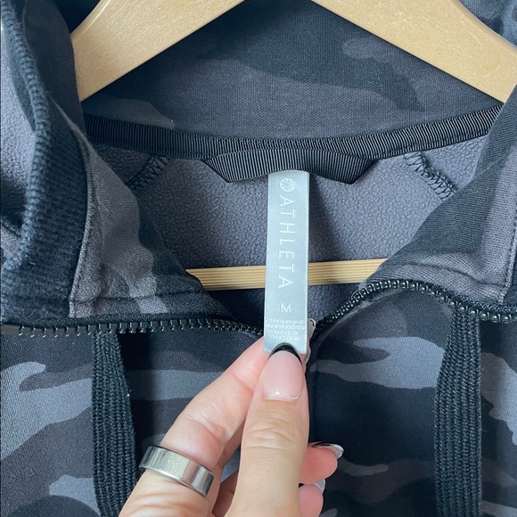 Athleta Triumph Full Zip Hoodie Dark Camo - Picture 4 of 10